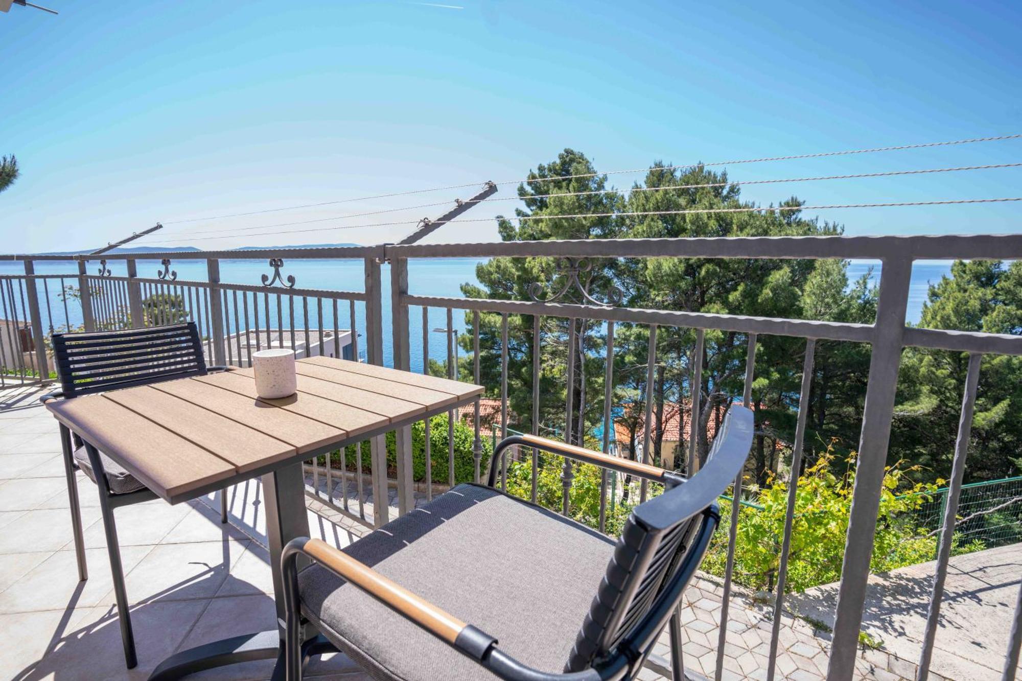 Sea View Apartment Gin Brela Exterior photo